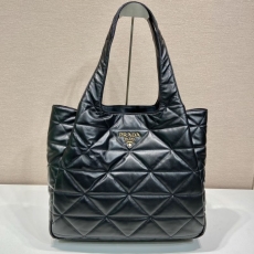 Prada Tote Bags